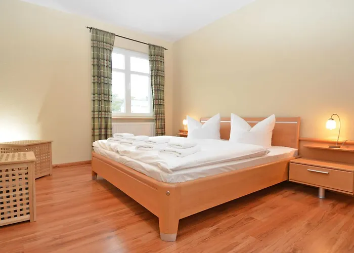 Seerose - 10 Seerose * Sellin (Rugen)